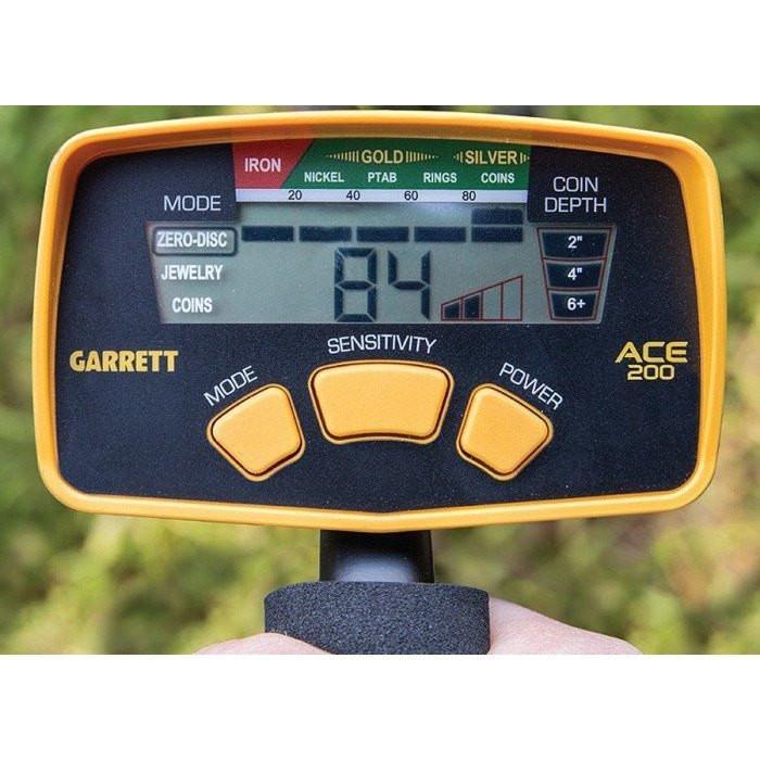 Garrett ACE 200 Metal Detector