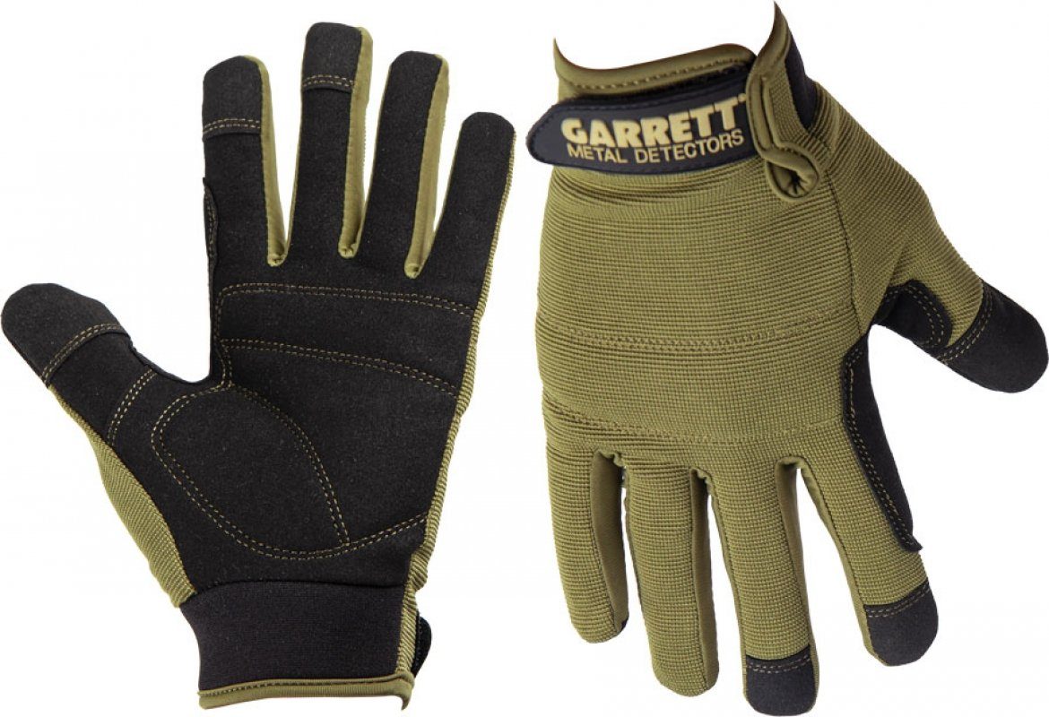 garrett metal detecting gloves available in three sizes